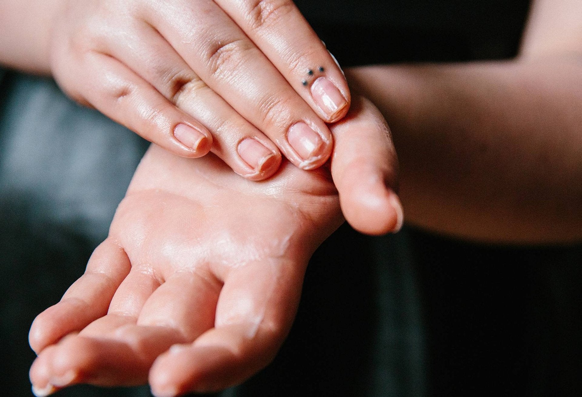 Helping Hands(Hand Cream)