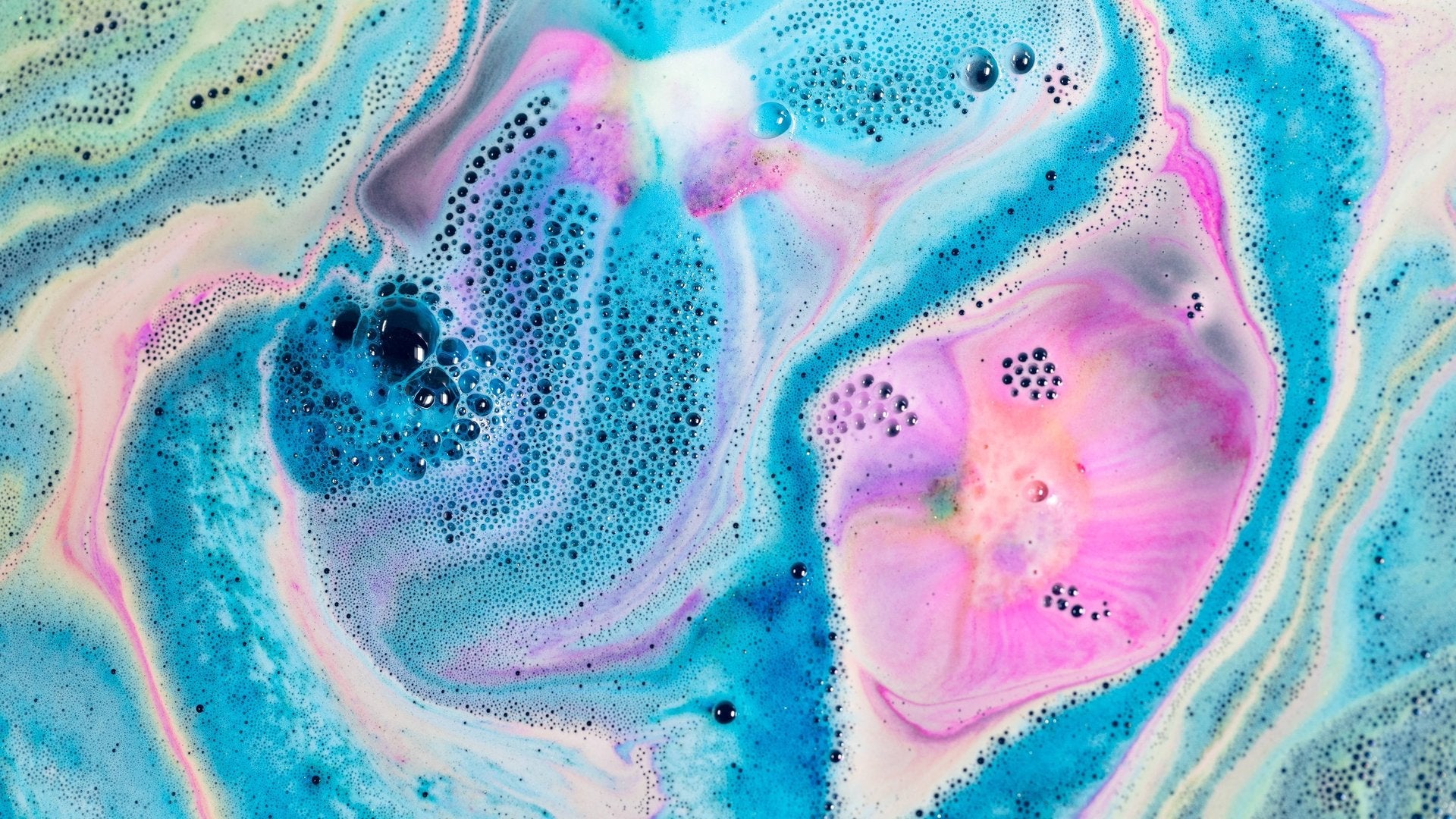 Intergalactic (Bath Bomb)