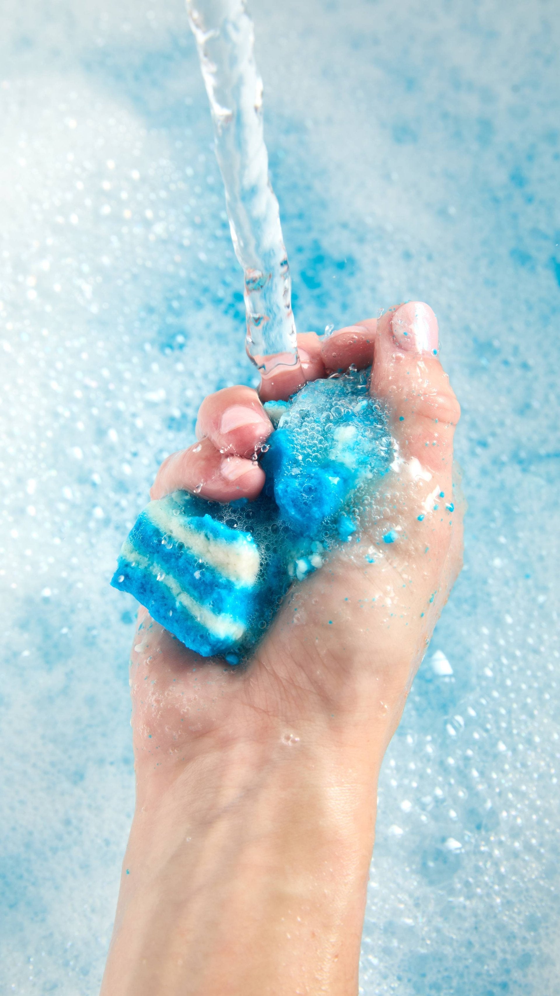 Blue Skies and Fluffy White Clouds(Bubble Bar)