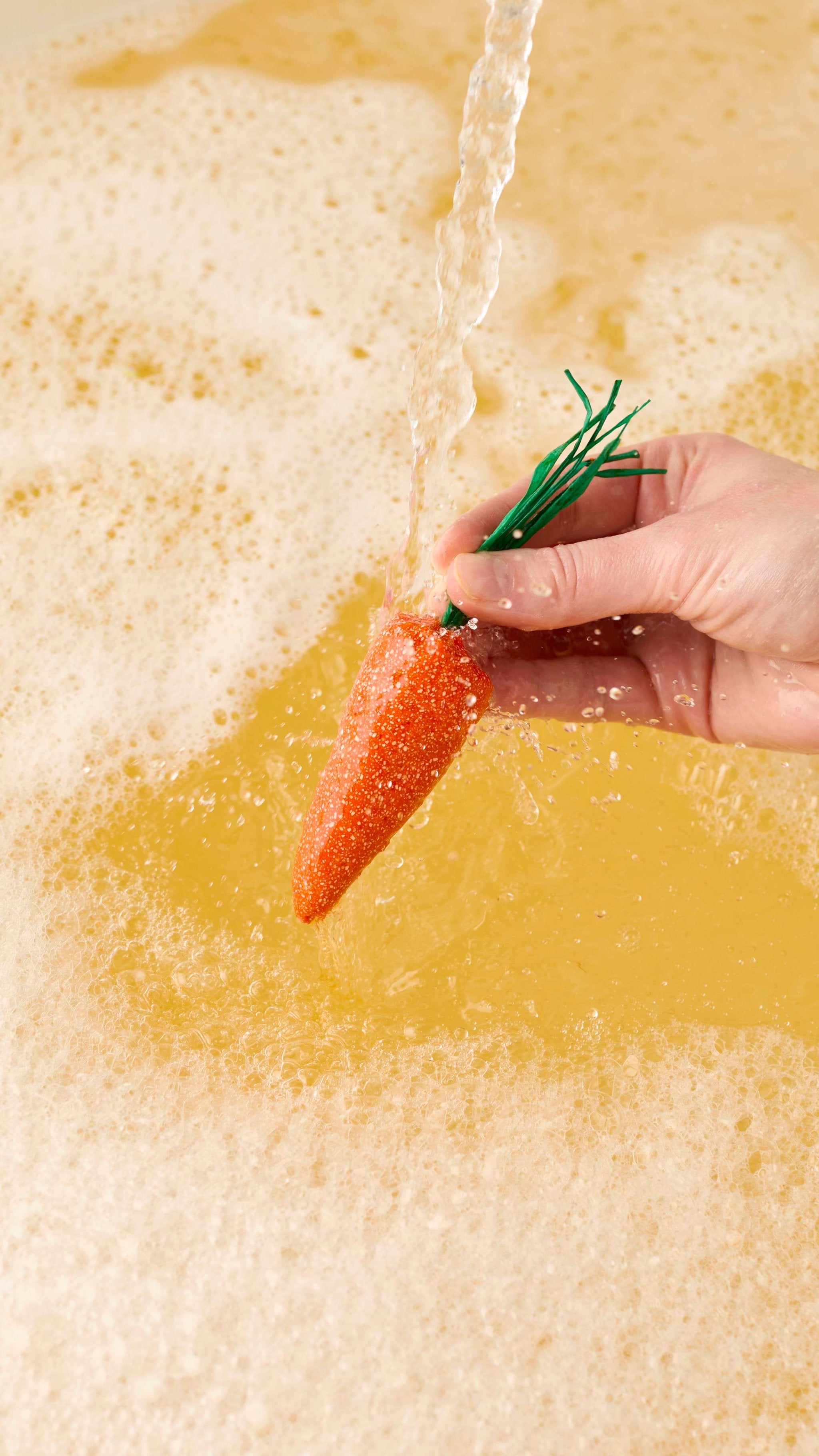 Baby Rainbow Carrots (Bubble Bar)