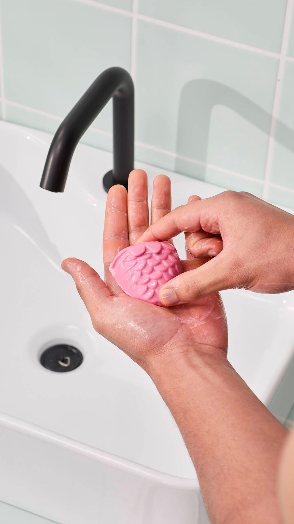 Strawberry Picking(Facial Gummy Wash)