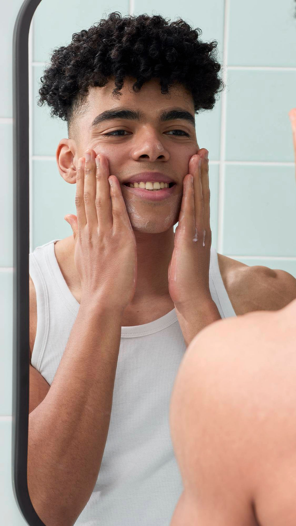 Strawberry Picking(Facial Gummy Wash)