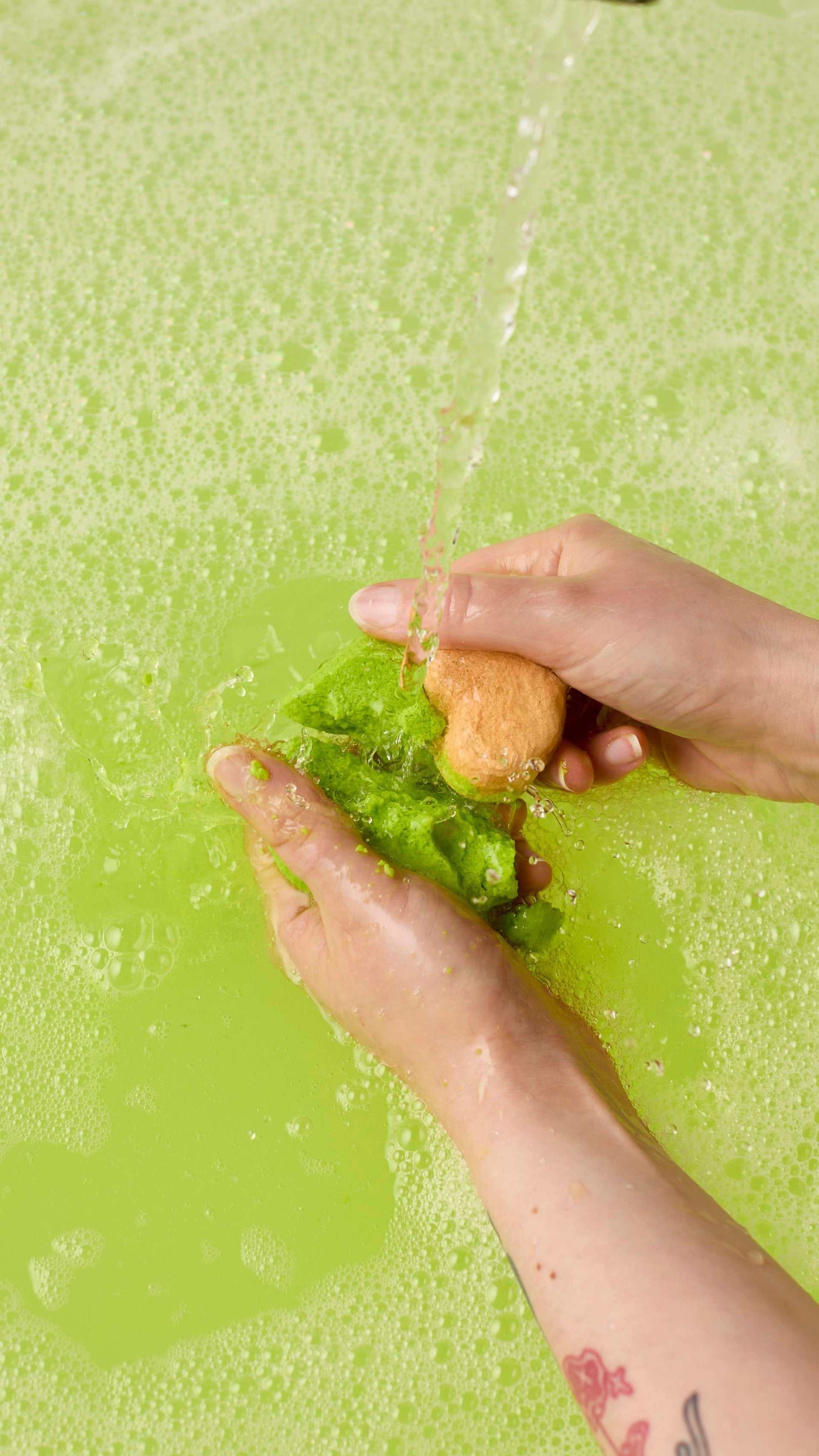 Avo Cuddle(Bubble Bar)